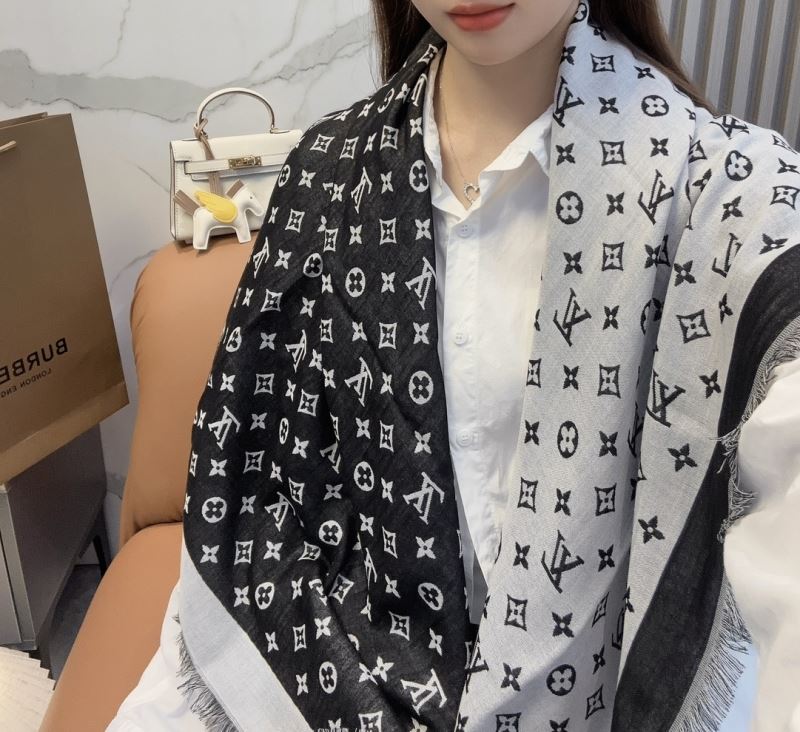 Louis Vuitton Scarf